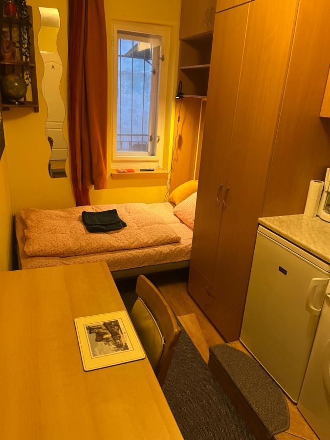 Tiny Private Apartment In Central Buda. บูดาเปสต์ ภายนอก รูปภาพ